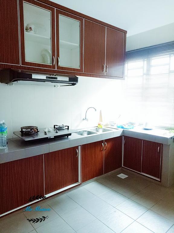 Sri Manjung Ma Maison Homestay Lumut Exteriér fotografie